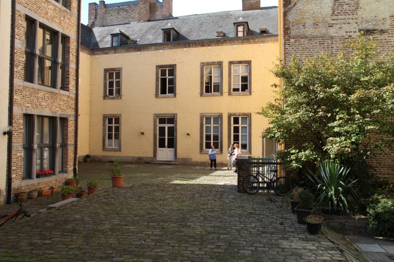 Le Tour de Table asbl - Maison Abbeyfield de Namur